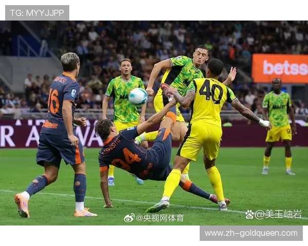 国际米兰客场5-0大胜萨索洛，迪马尔科助攻帽子戏法